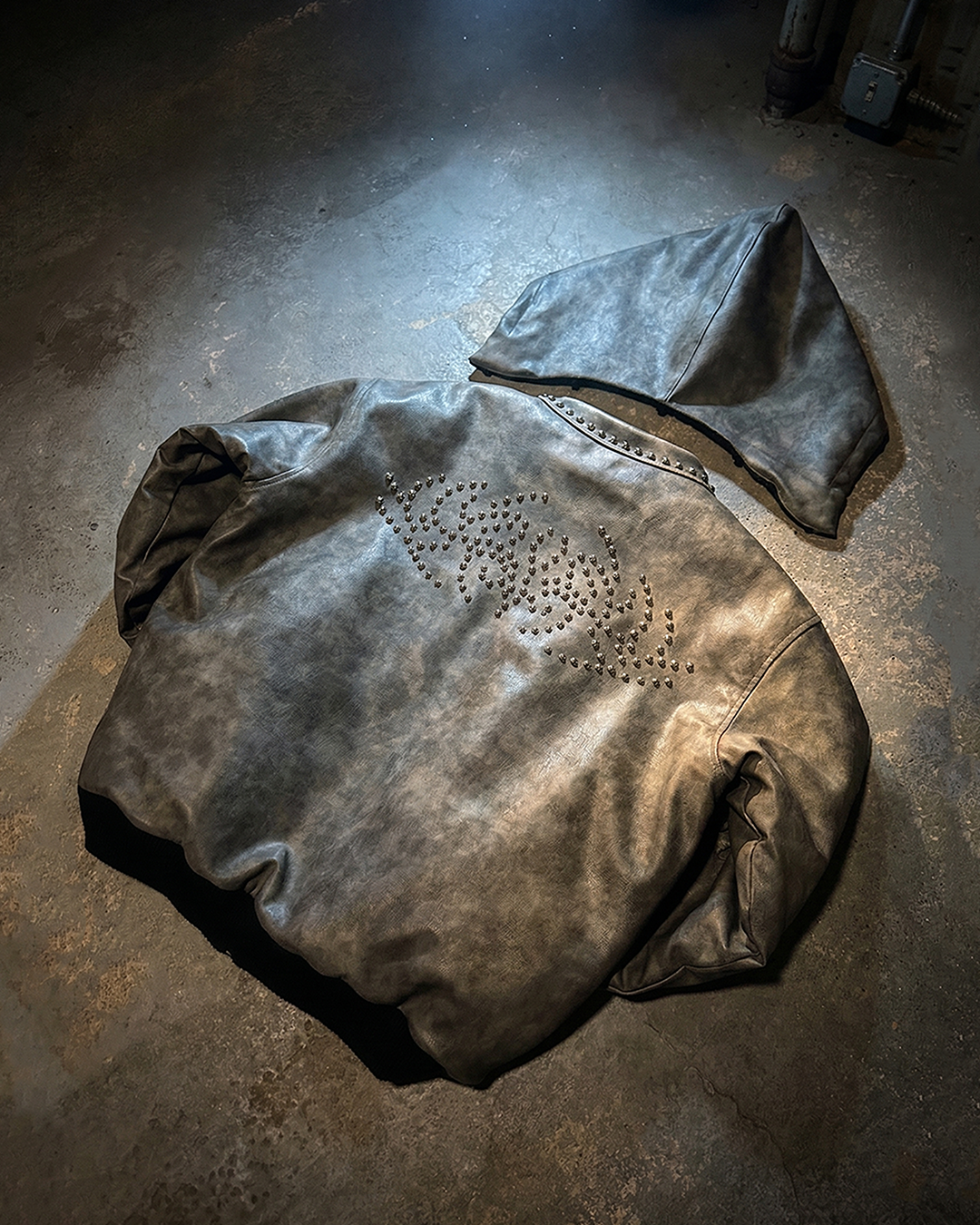 ‎ STUDDED LEATHER JACKET